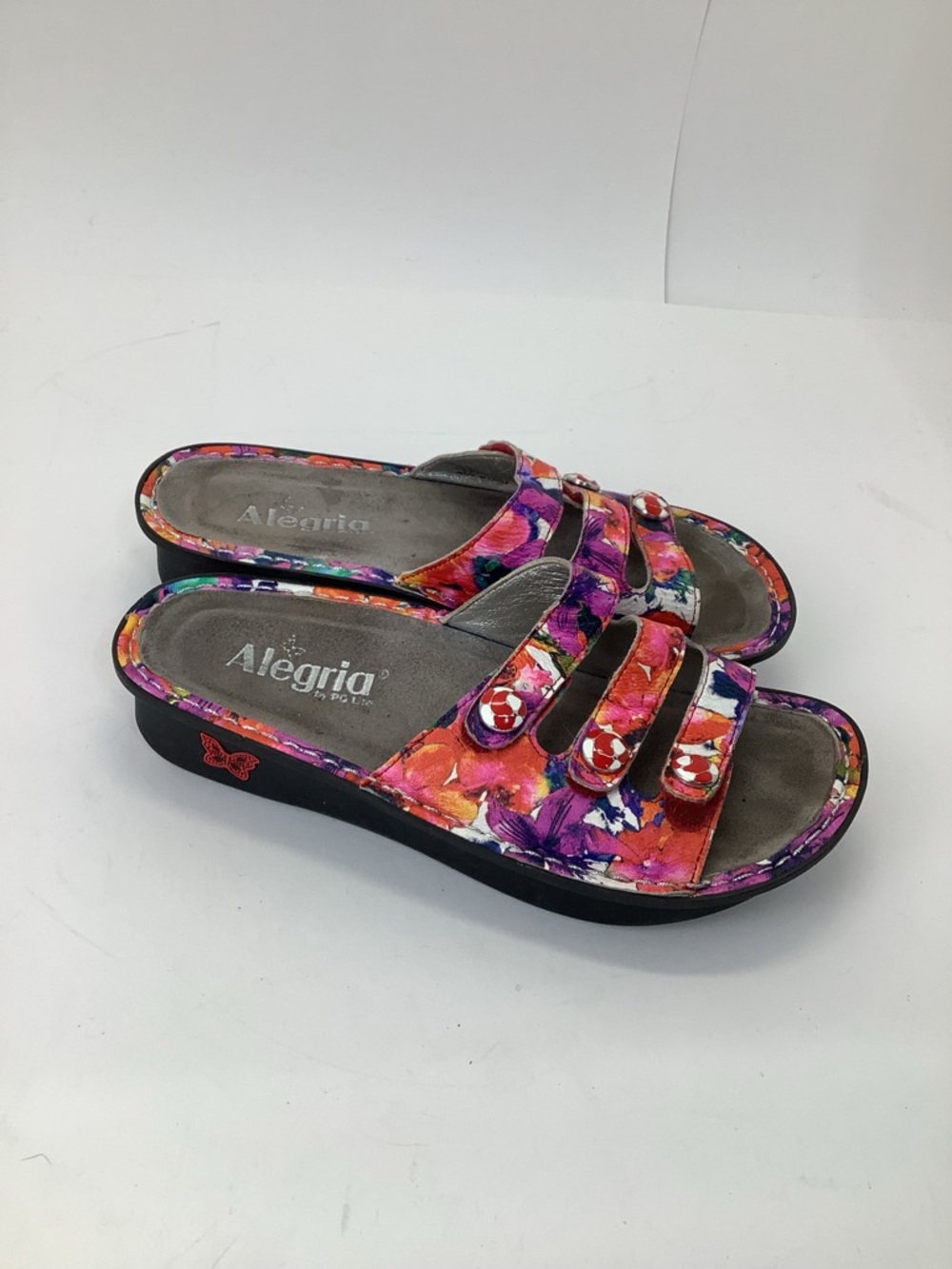 Algeria Fiona Iris Wedge Sandals‎